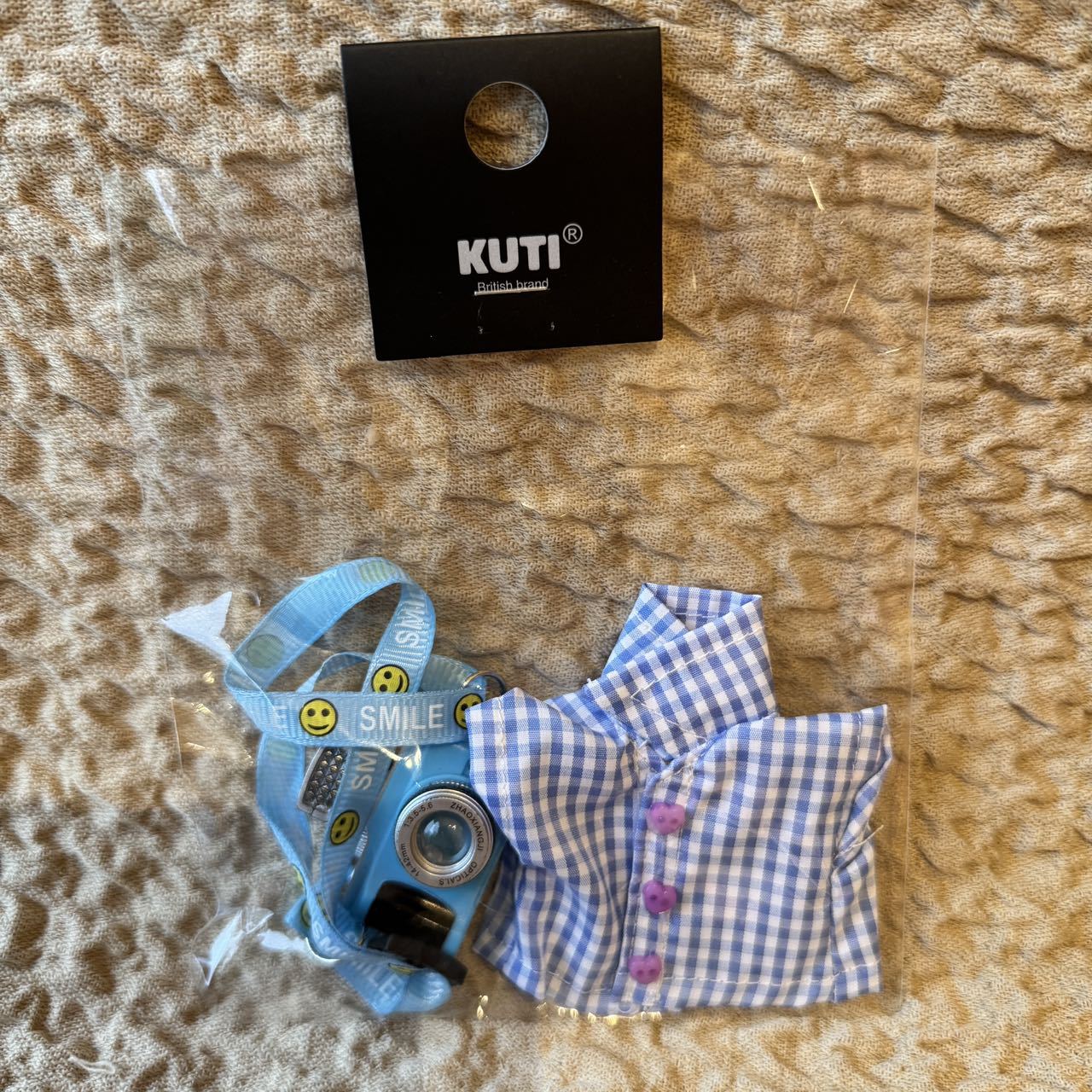 【Clothes Only】Labubu Plush Doll Clothes LABUBU Replaceable Grid Shirt Camera Accessories
